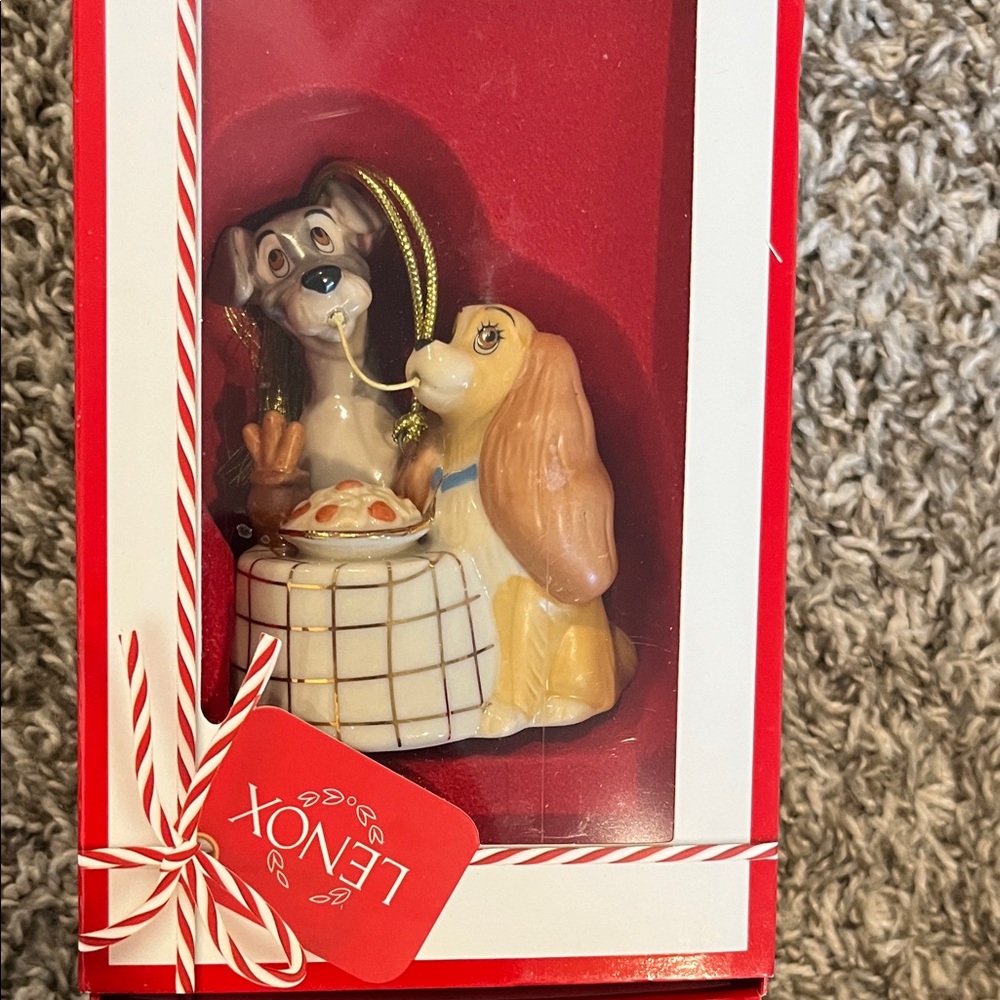 Lenox Disney Lady and the Tramp Figurine - Gray, Brown, and White